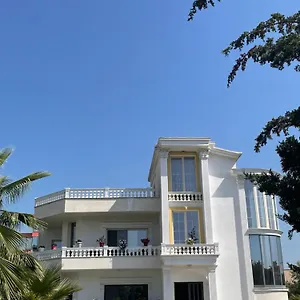 Briart Durrës